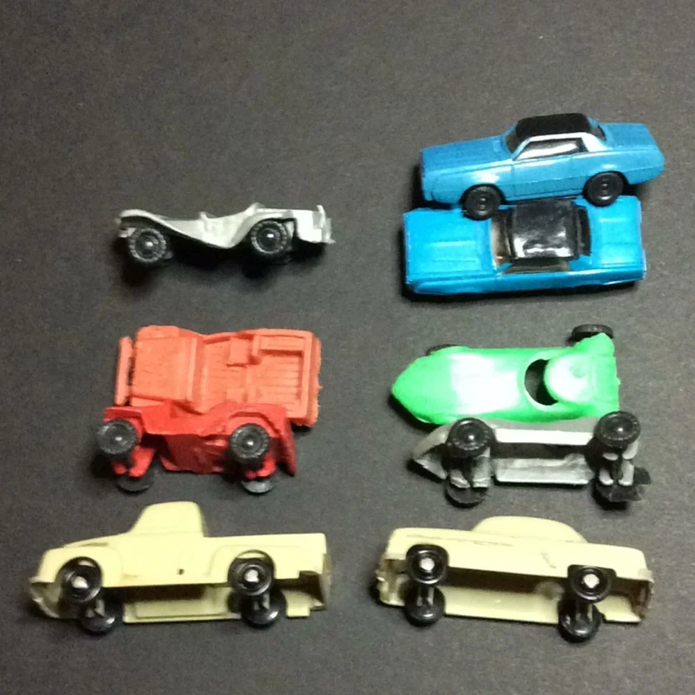 Vintage Plastic Cars Jeeps Truck HO Varney 9